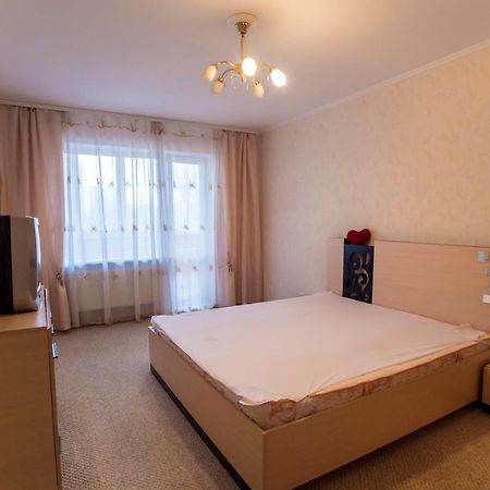 Flat Apartment นิปโปรเซอร์เซียนสกาย ภายนอก รูปภาพ